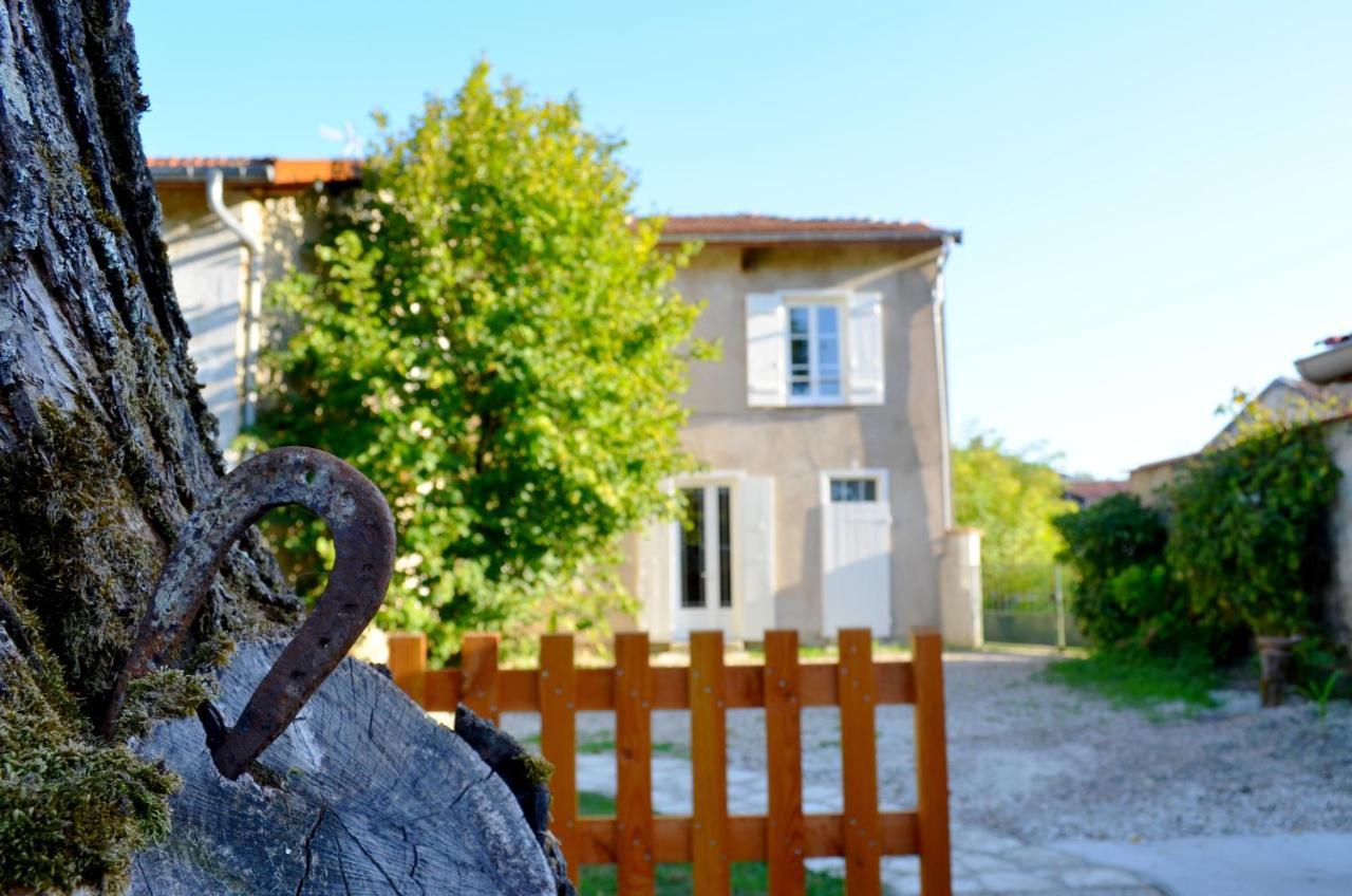 Le Gite Des Sureaux Rarecourt ภายนอก รูปภาพ