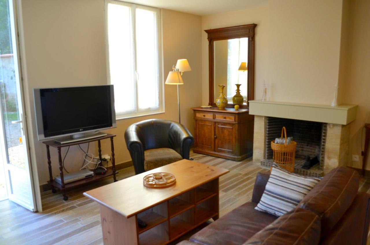 Le Gite Des Sureaux Rarecourt ภายนอก รูปภาพ